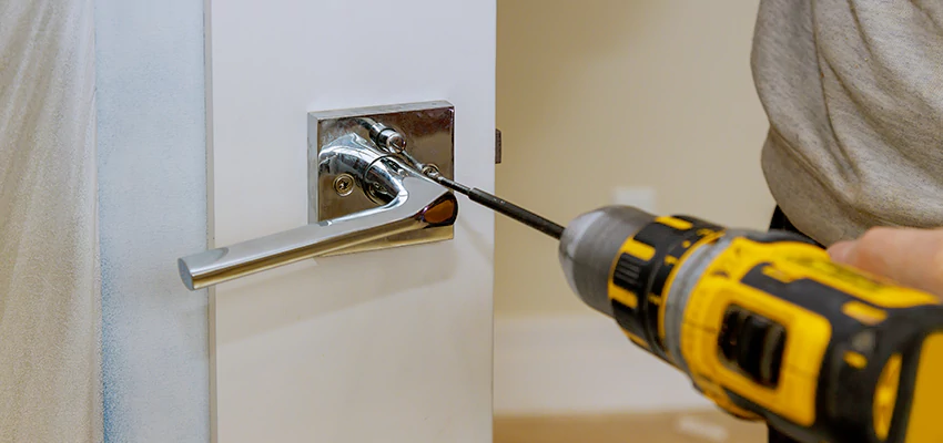 After-hours Locksmith  For Lock Troubleshooting in Beverly Hills, California